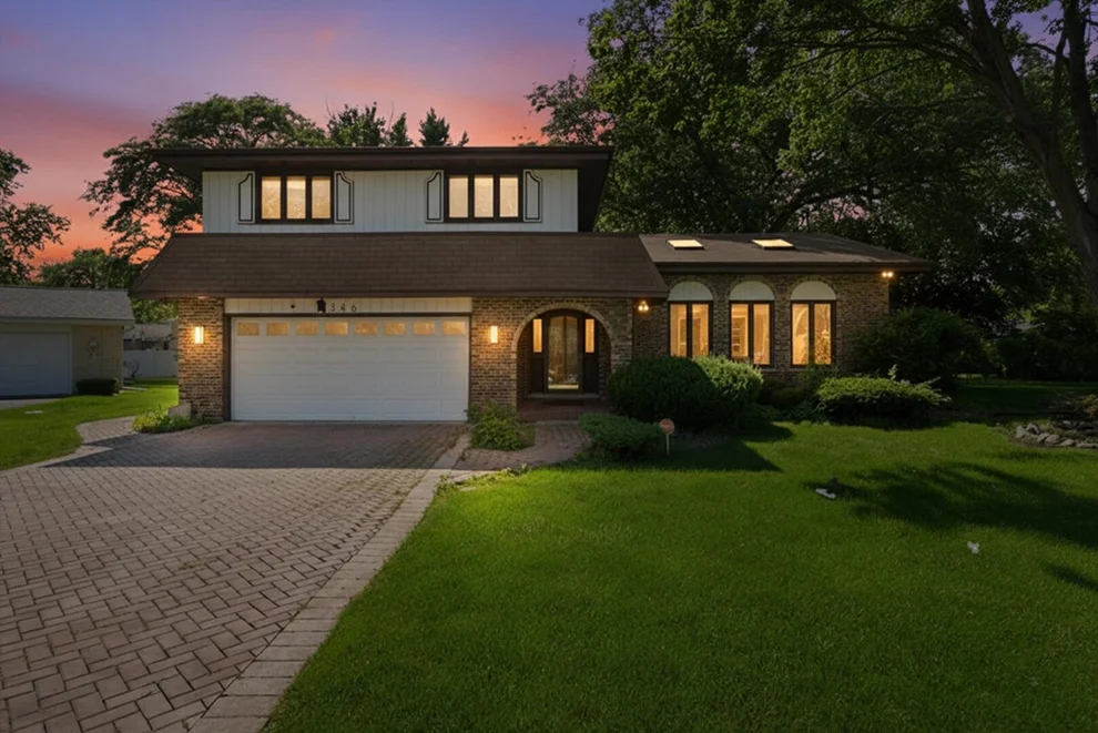 Unit for sale at 346 BUTTERNUT Drive, Wood Dale, IL 60191