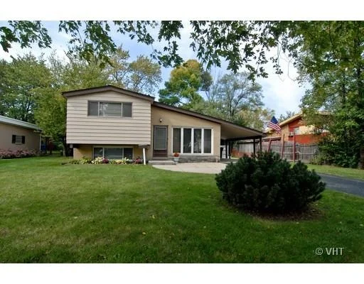 Unit for sale at 226 VALERIE Court, GLENVIEW, IL 60025
