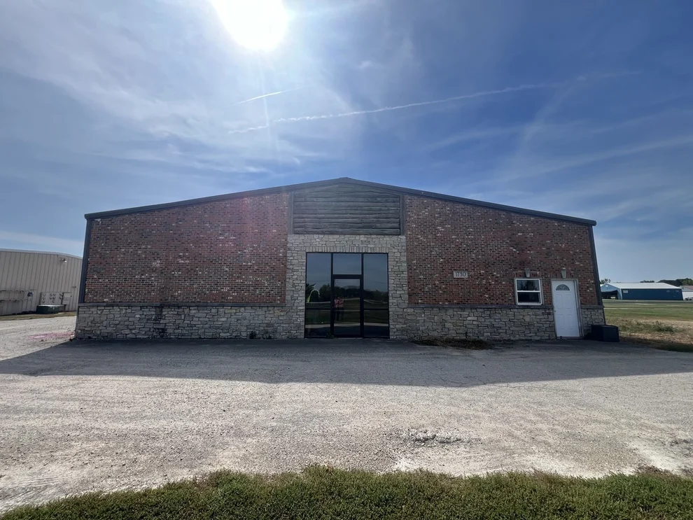 Unit for sale at 1730 W Church Street, Sandwich, IL 60548