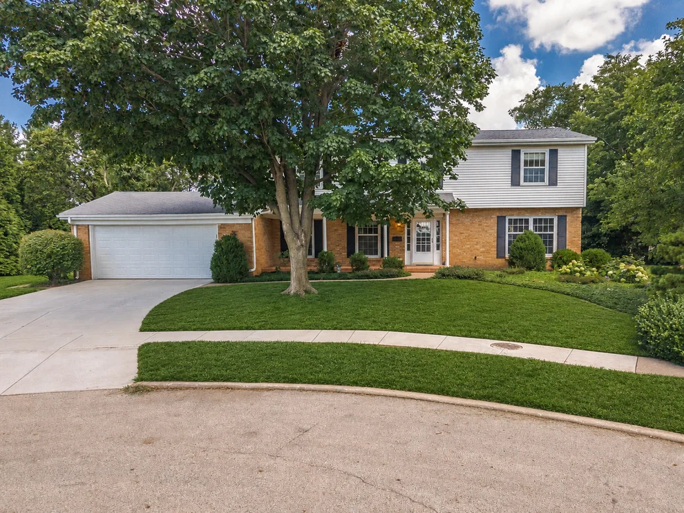 Unit for sale at 12 Northcrest Court, Bloomington, IL 61701