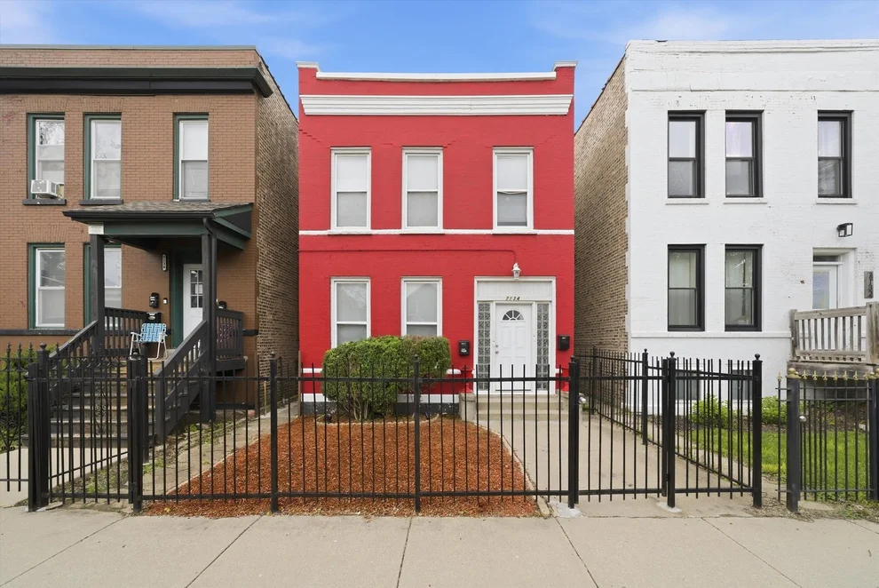 Unit for sale at 7134 S University Avenue, Chicago, IL 60619