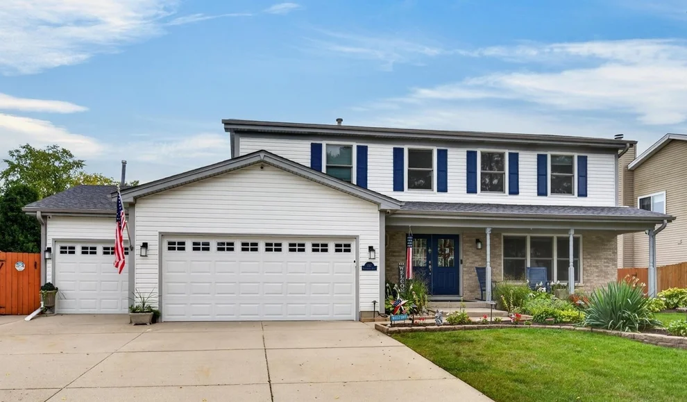 Unit for sale at 1147 Bennington Drive, Crystal Lake, IL 60014