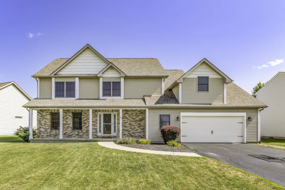 Unit for sale at 907 Autumn Ridge Road, Sandwich, IL 60548