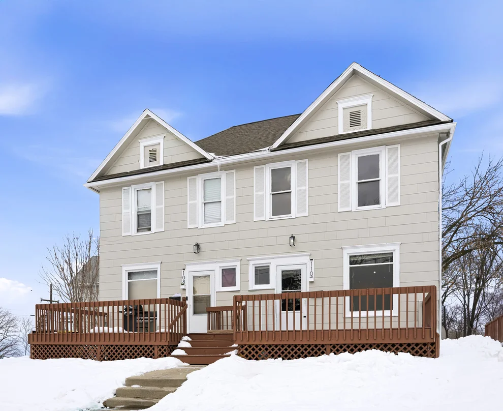 Unit for sale at 108-110 E Iroquois Street, Freeport, IL 61032