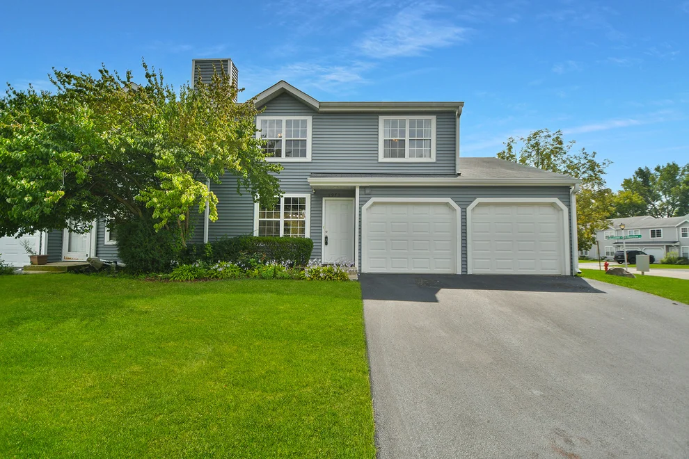 Unit for sale at 1973 Westview Lane, Round Lake Beach, IL 60073