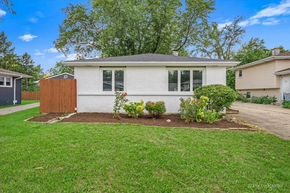 Unit for sale at 1N542 Goodrich Avenue, Glen Ellyn, IL 60137