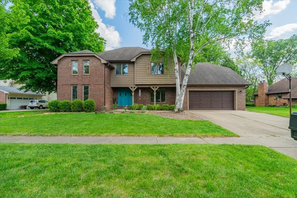 Unit for sale at 6 Jill Court, Bloomington, IL 61701