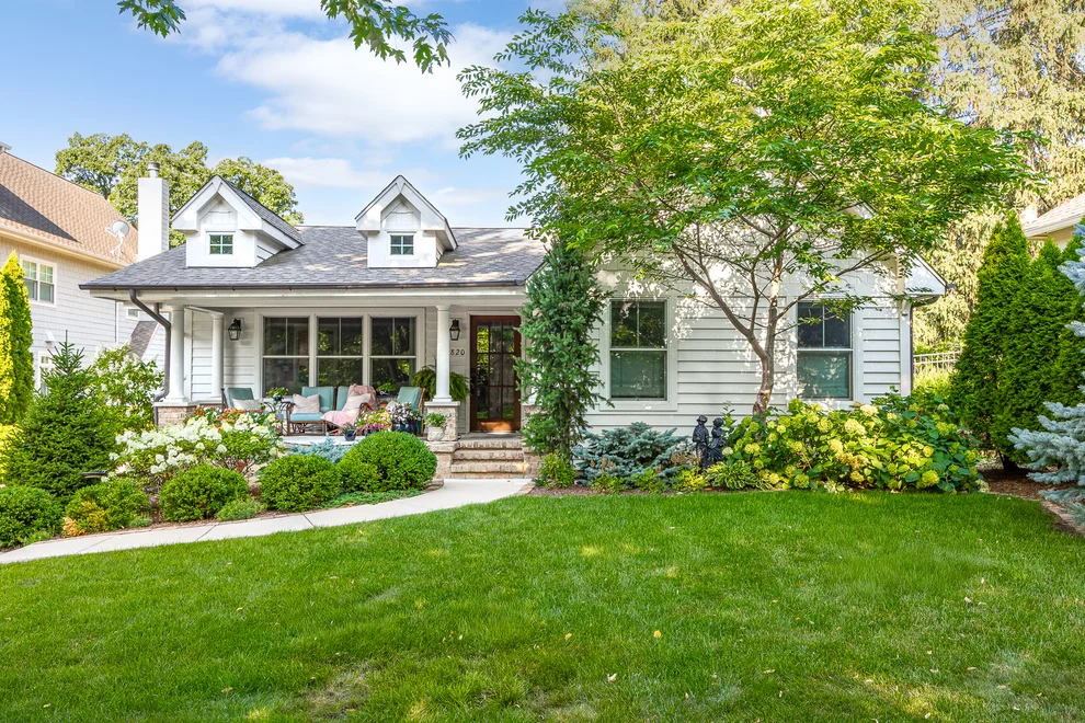 Unit for sale at 4820 Lee Avenue, Downers Grove, IL 60515
