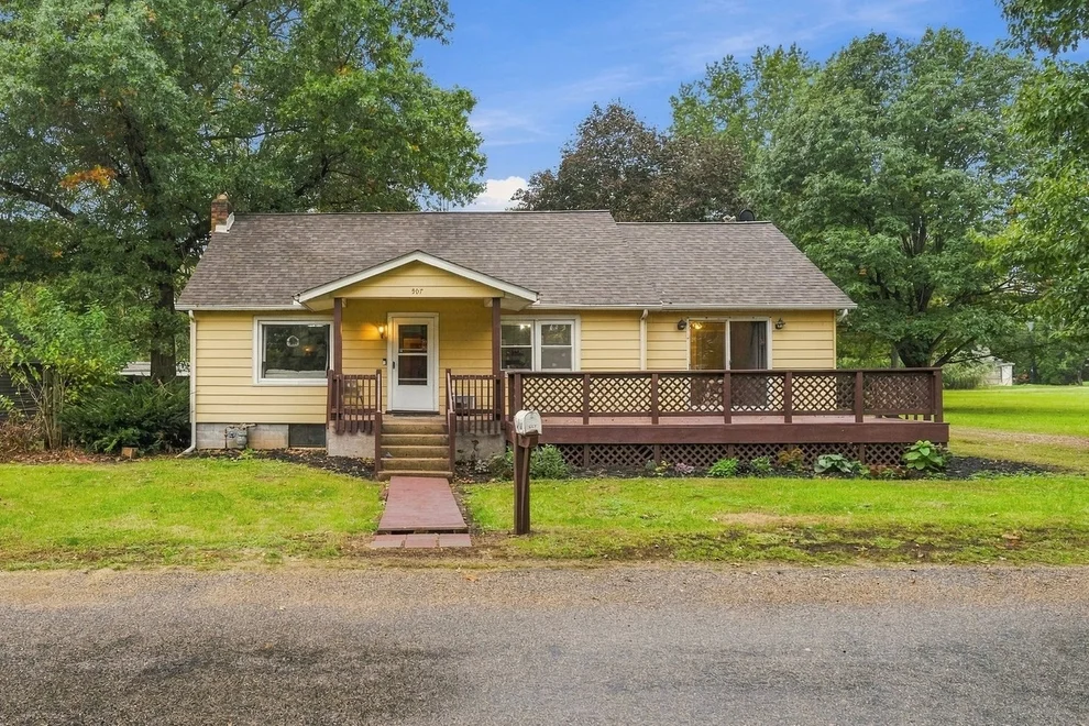 Unit for sale at 507 Fremont Street, Henry, IL 61537