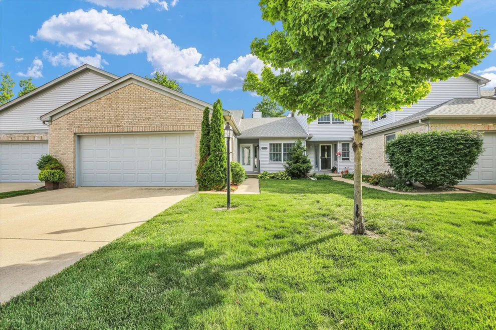 Unit for sale at 1212 Quail Run Drive, Savoy, IL 61874