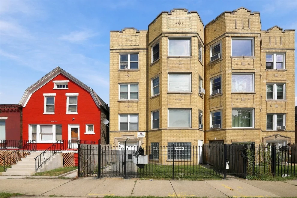 Unit for sale at 4344 W Lexington Street, Chicago, IL 60623