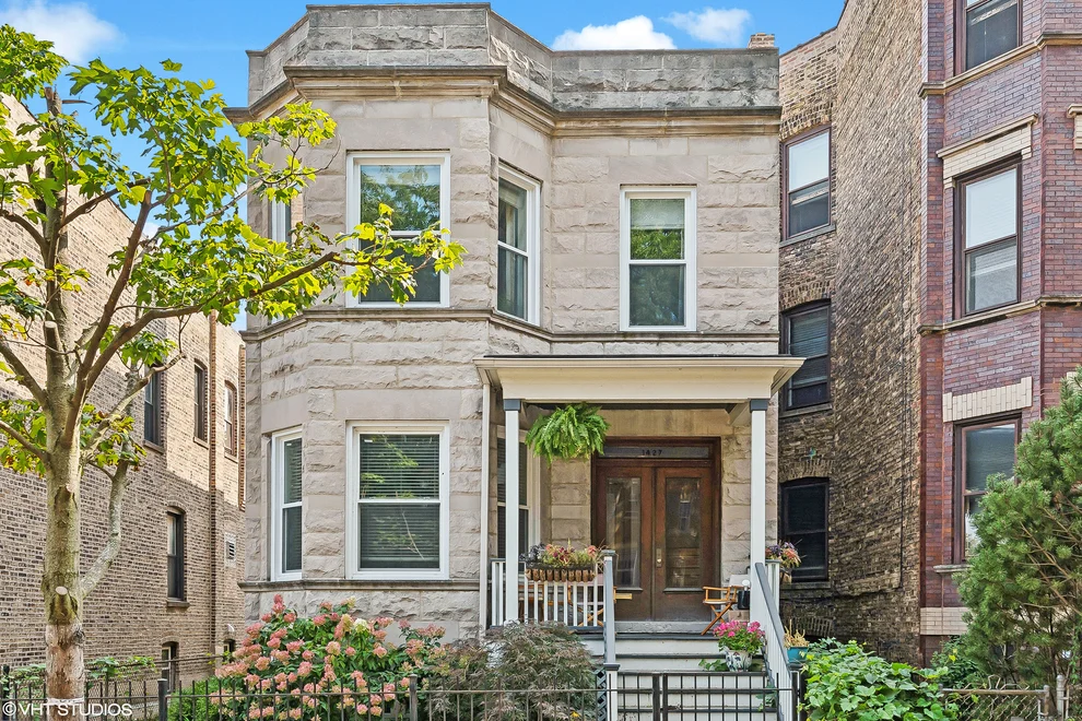 Unit for sale at 1427 W Winona Street, Chicago, IL 60640