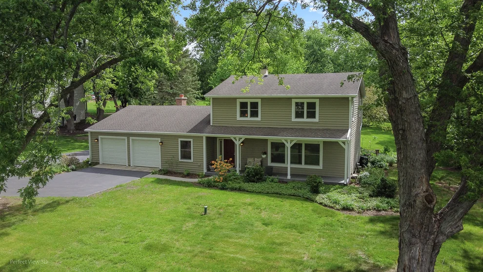 Unit for sale at 1966 Bob O Link Lane, Libertyville, IL 60048
