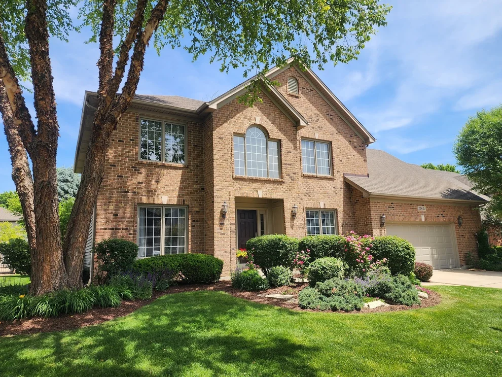 Unit for sale at 24642 Lincolnway Street, Plainfield, IL 60544