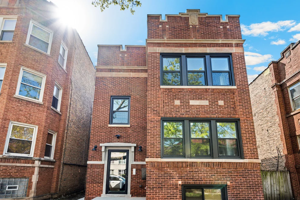Unit for sale at 6336 N Fairfield Avenue, Chicago, IL 60659