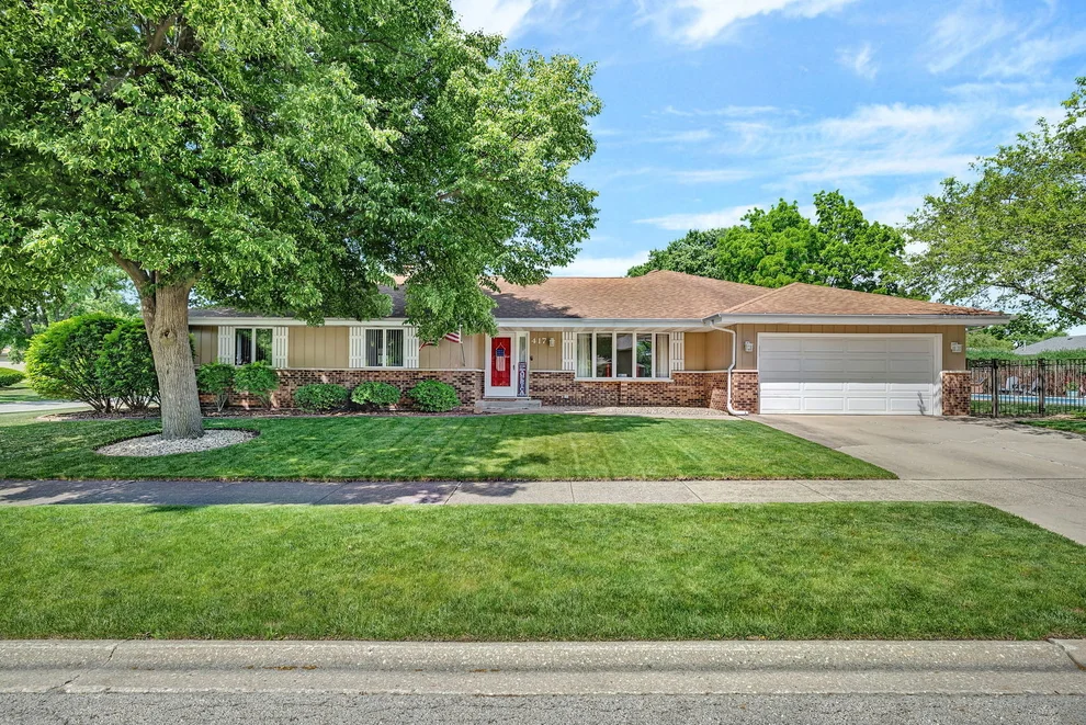 Unit for sale at 417 Greenfield Road, Shorewood, IL 60404