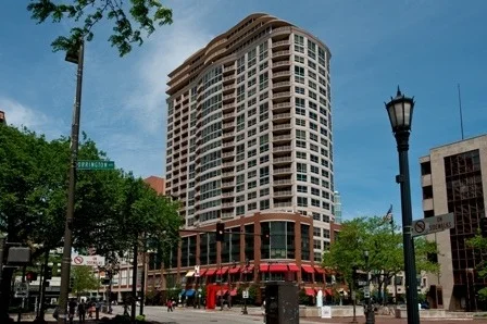 Unit for sale at 807 Davis Street, Evanston, IL 60201