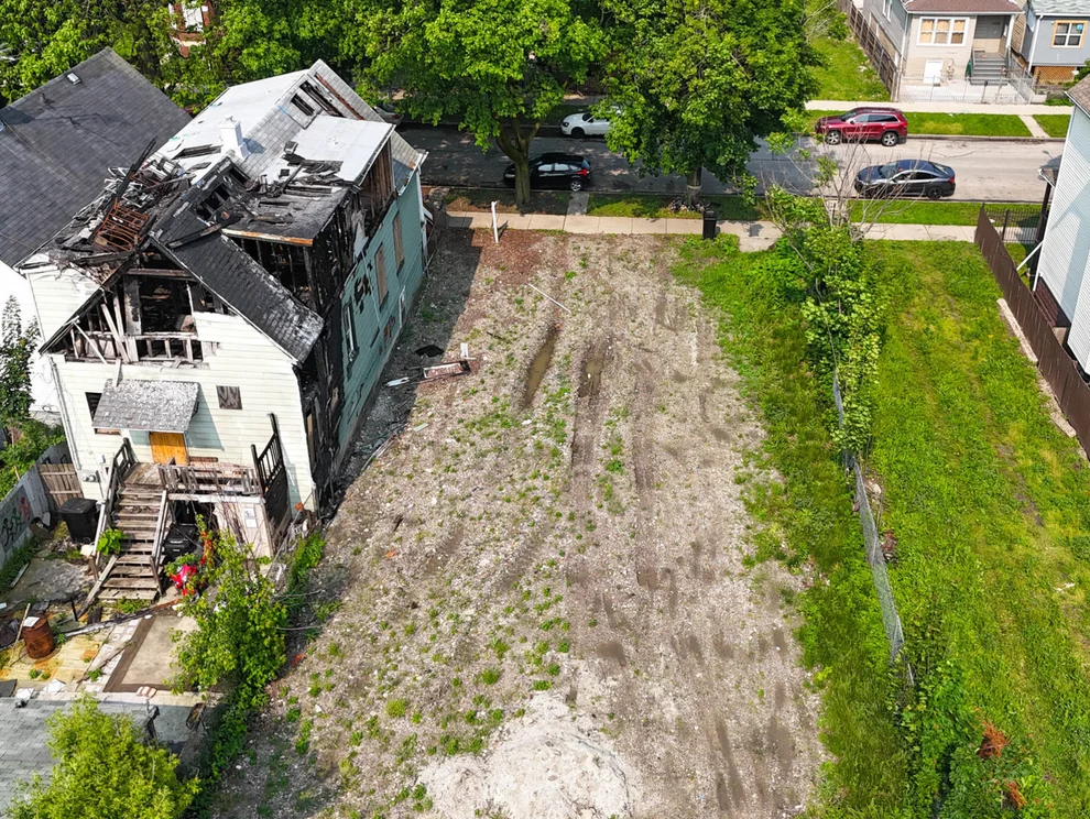 Unit for sale at 5935 S Carpenter Street, Chicago, IL 60621
