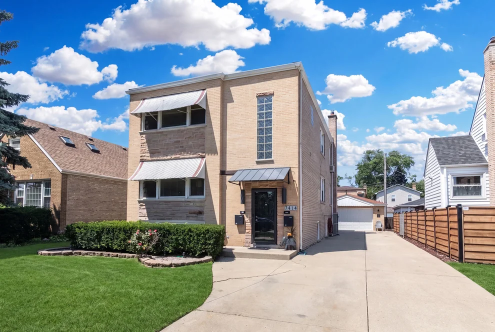Unit for sale at 7414 W Devon Avenue, Chicago, IL 60631