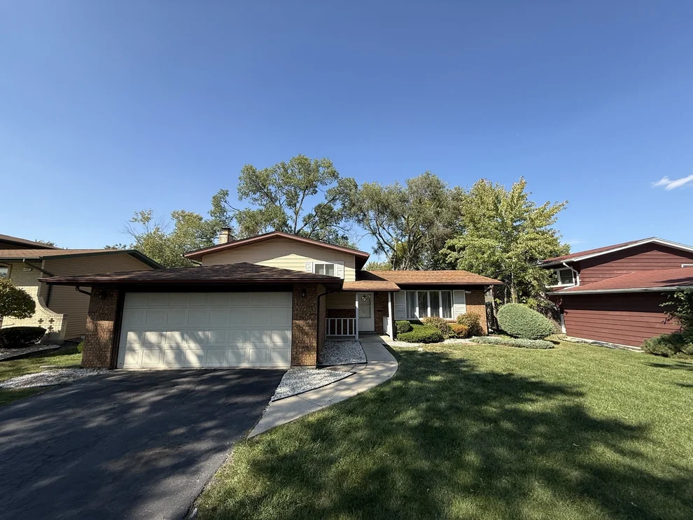 Unit for sale at 5208 Keith Drive, Richton Park, IL 60471
