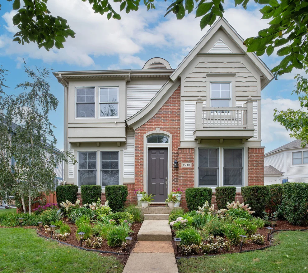 Unit for sale at 1590 Fielding Drive, Glenview, IL 60026