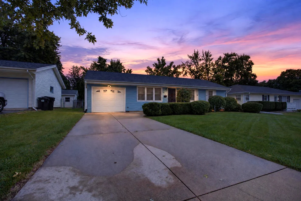 Unit for sale at 405 Warren Avenue, Normal, IL 61761