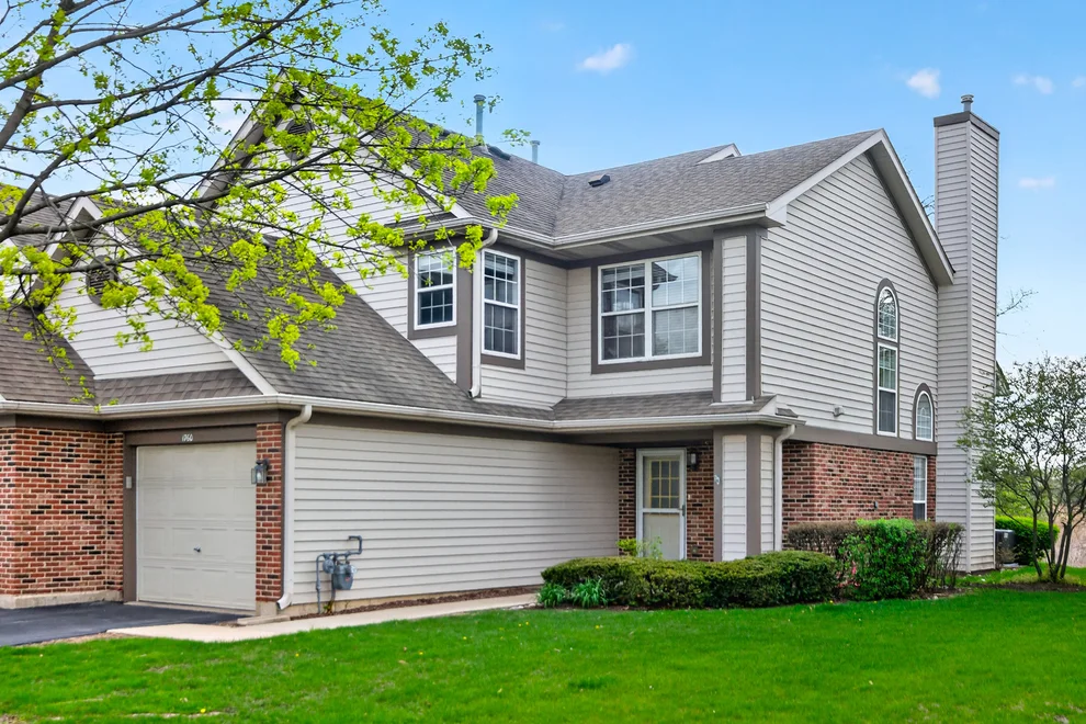 Unit for sale at 1760 Nature Court, Schaumburg, IL 60193