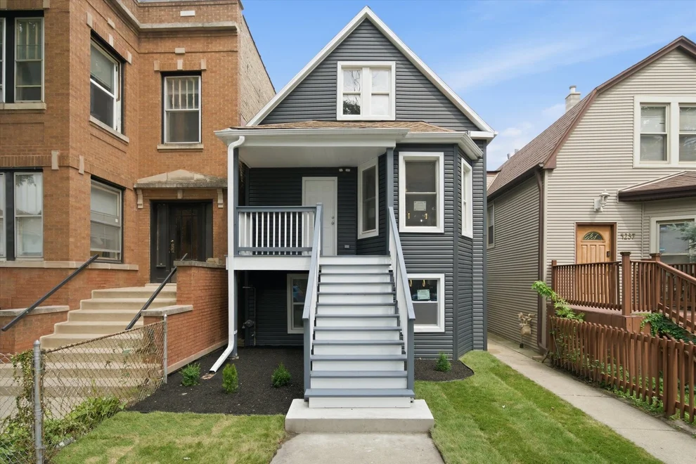 Unit for sale at 4239 N Albany Avenue, Chicago, IL 60618