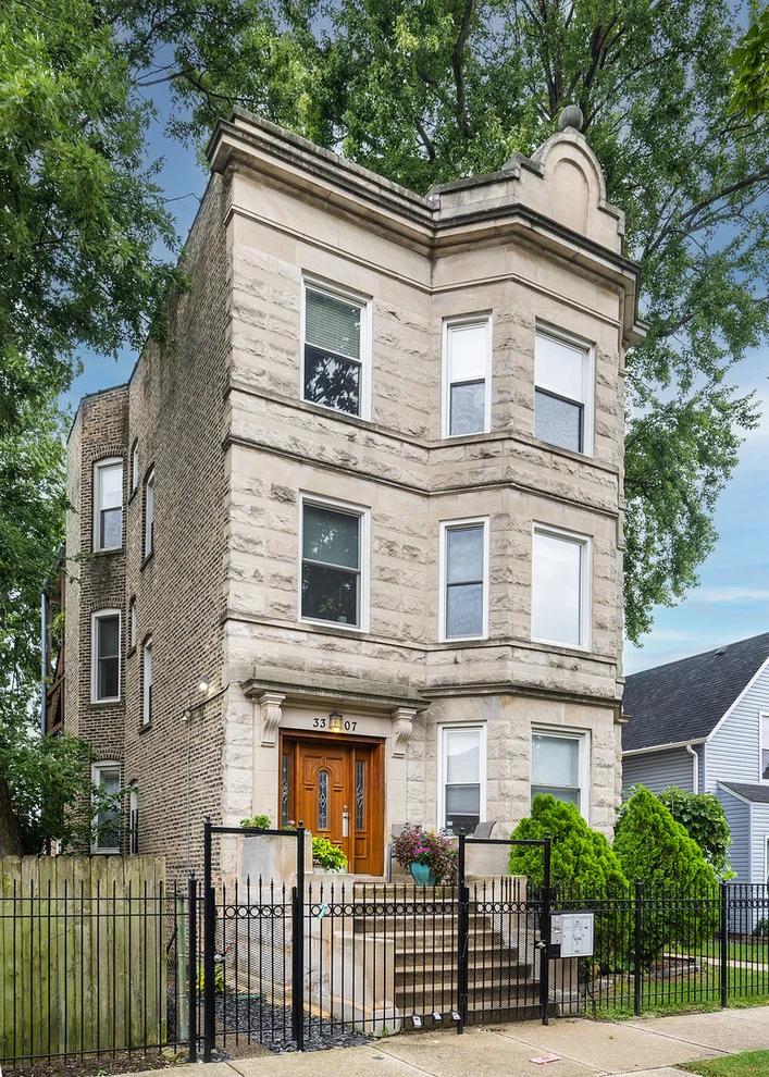Unit for sale at 3307 W Dickens Avenue, Chicago, IL 60647