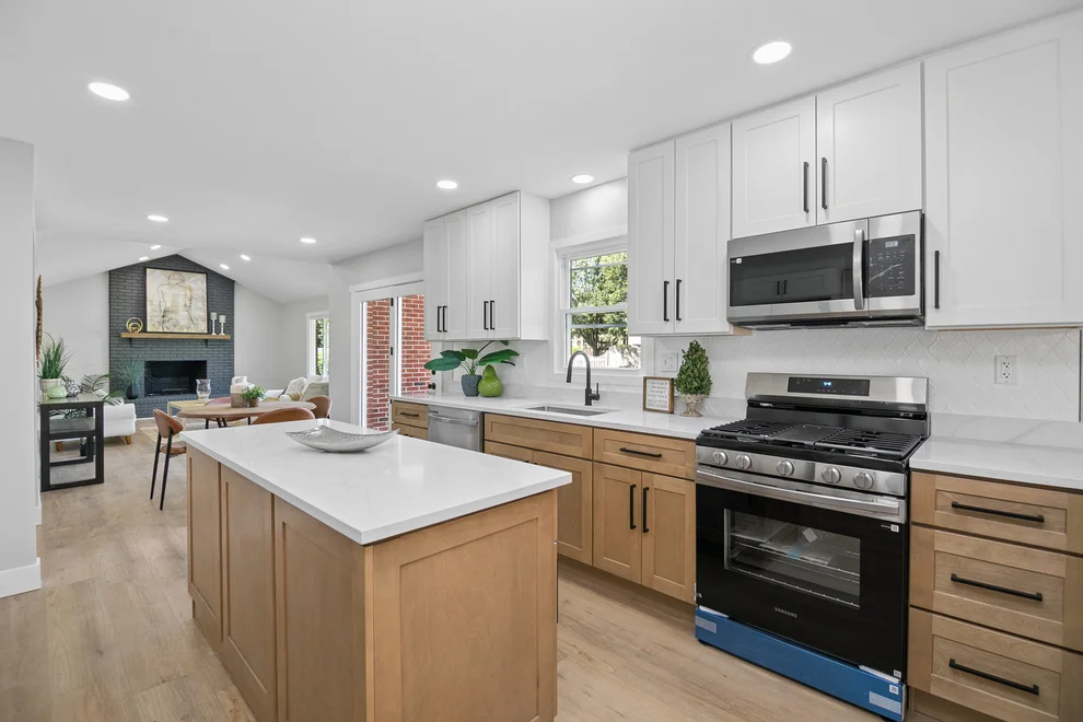 Unit for sale at 1413 Delmar Drive, New Lenox, IL 60451