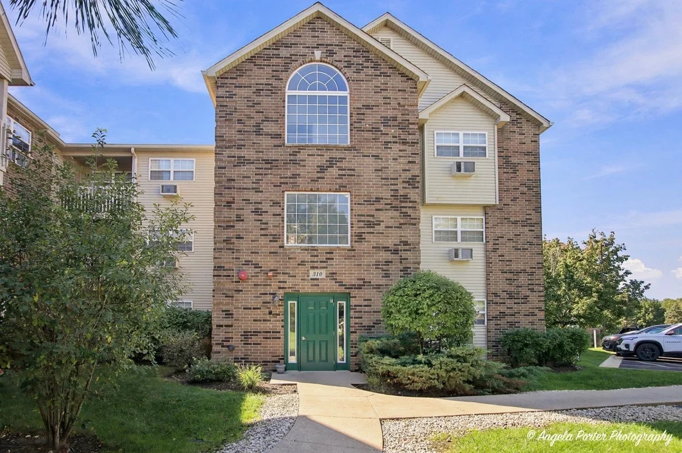 Unit for sale at 310 Cunat Boulevard, Richmond, IL 60071