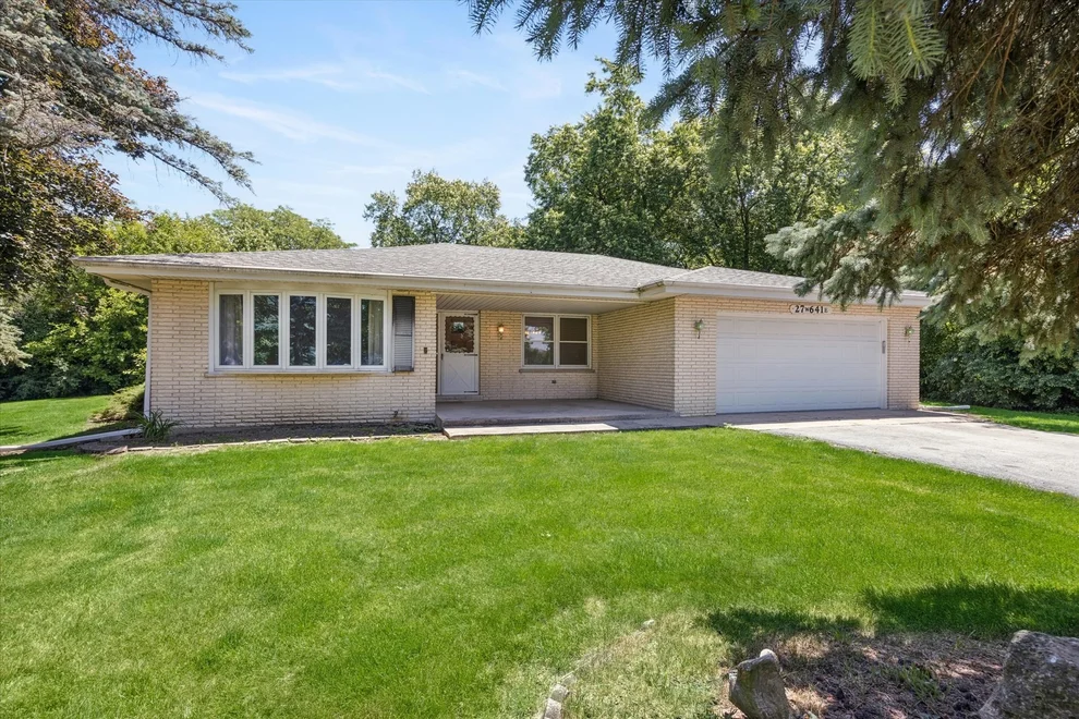Unit for sale at 27W641 Holly Court, West Chicago, IL 60185