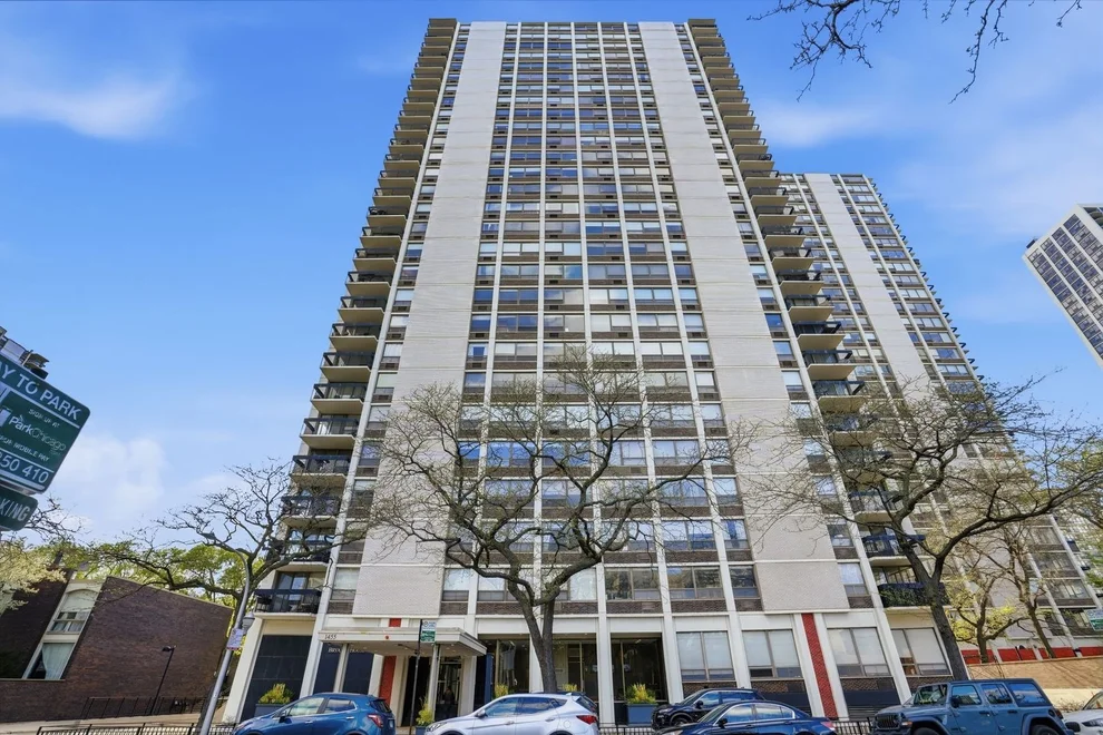 Unit for sale at 1455 N SANDBURG Terrace, Chicago, IL 60610