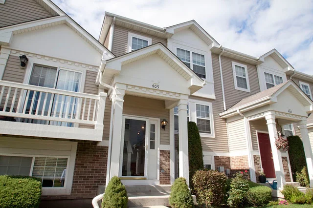 Unit for sale at 405 HOLIDAY Lane, HAINESVILLE, IL 60073
