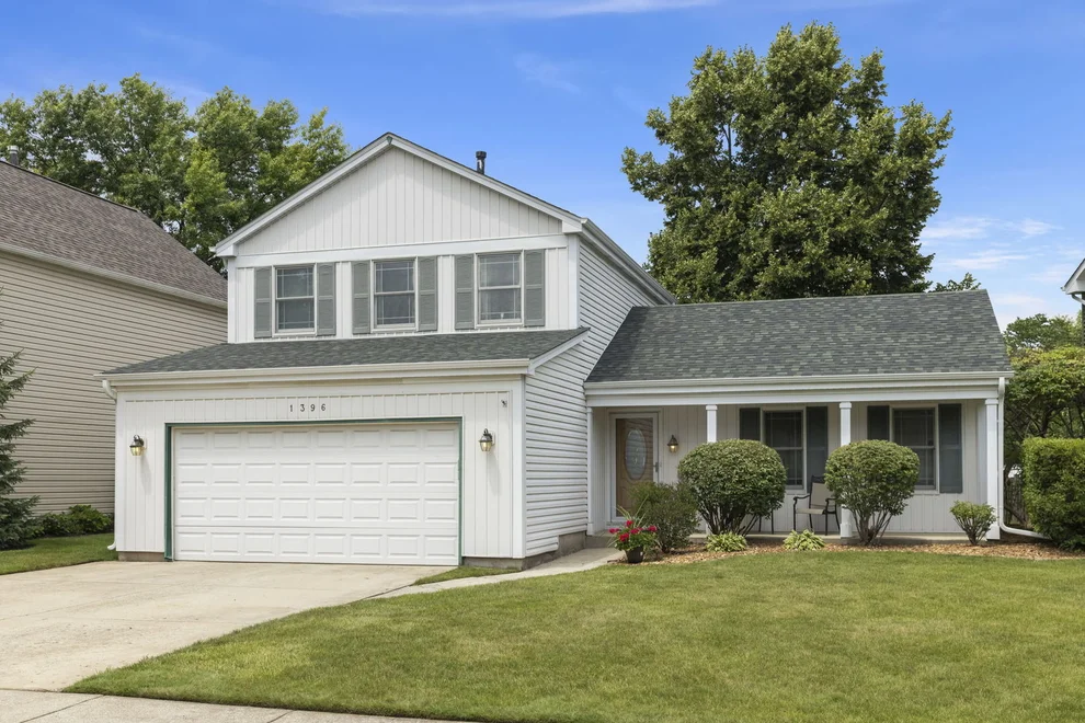 Unit for sale at 1396 Huntington Drive, Mundelein, IL 60060