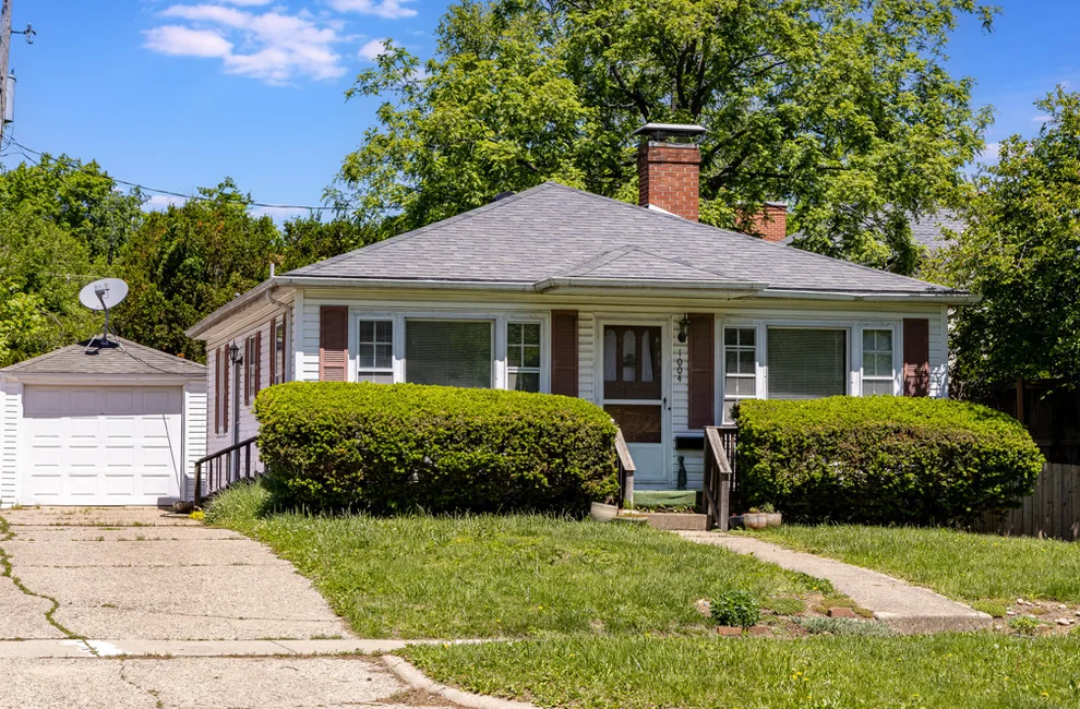 Unit for sale at 1004 W John Street, Champaign, IL 61821