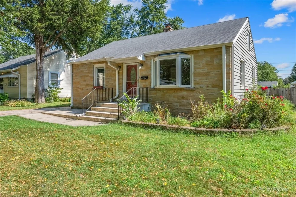 Unit for sale at 436 Le Grande Boulevard, Aurora, IL 60506
