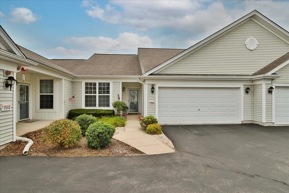 Unit for sale at 13586 Yellow Pine Drive, Huntley, IL 60142