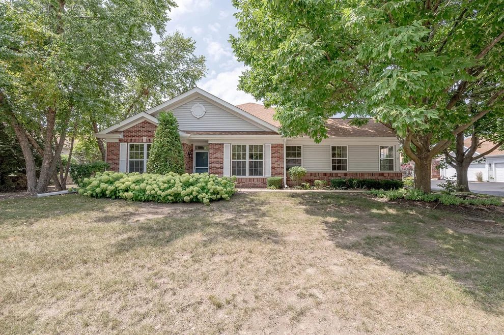 Unit for sale at 21366 W Juniper Lane, Plainfield, IL 60544