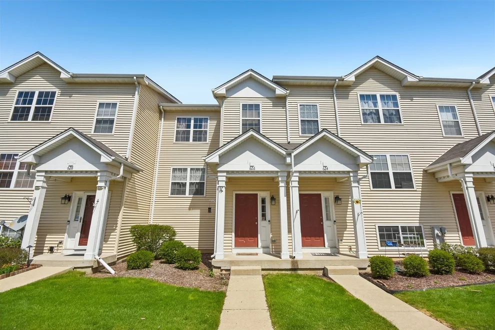Unit for sale at 626 N Triumph Court, Hainesville, IL 60073