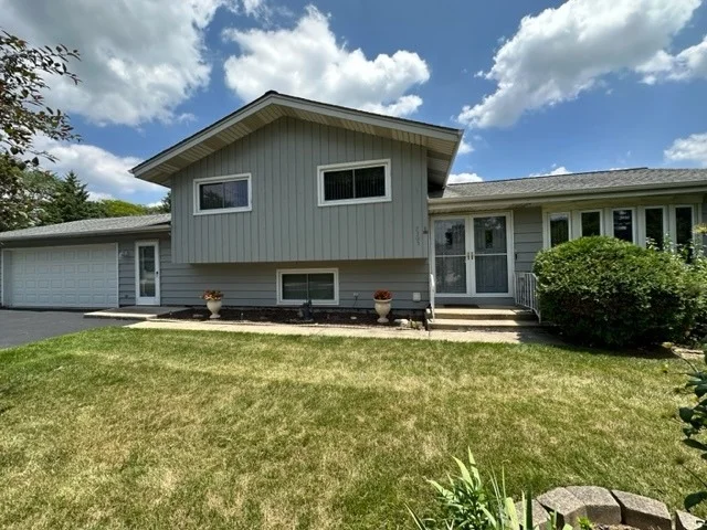 Unit for sale at 7305 Tennessee Avenue, Darien, IL 60561