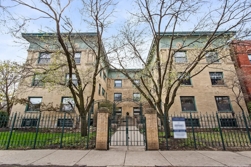 Unit for sale at 4404 N Paulina Street, Chicago, IL 60640
