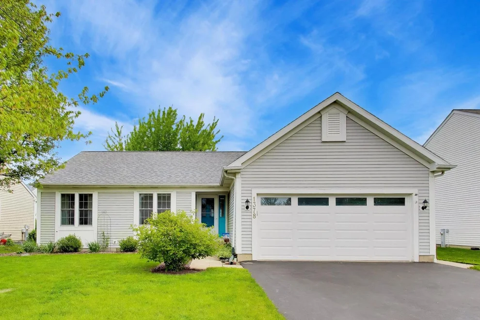 Unit for sale at 1378 Belle Haven Drive, Grayslake, IL 60030