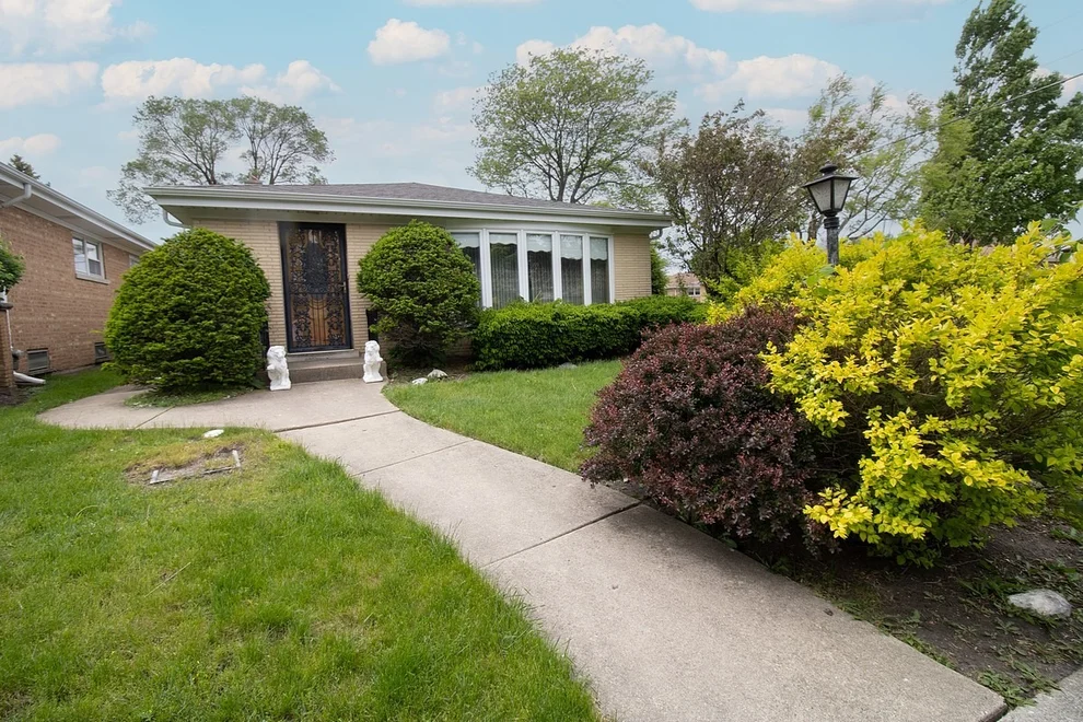 Unit for sale at 8662 N Merrill Street, Niles, IL 60714