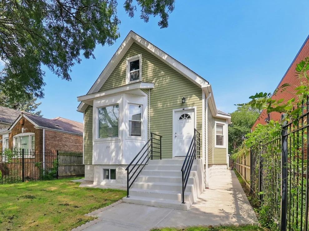 Unit for sale at 210 W 111th Street, Chicago, IL 60628