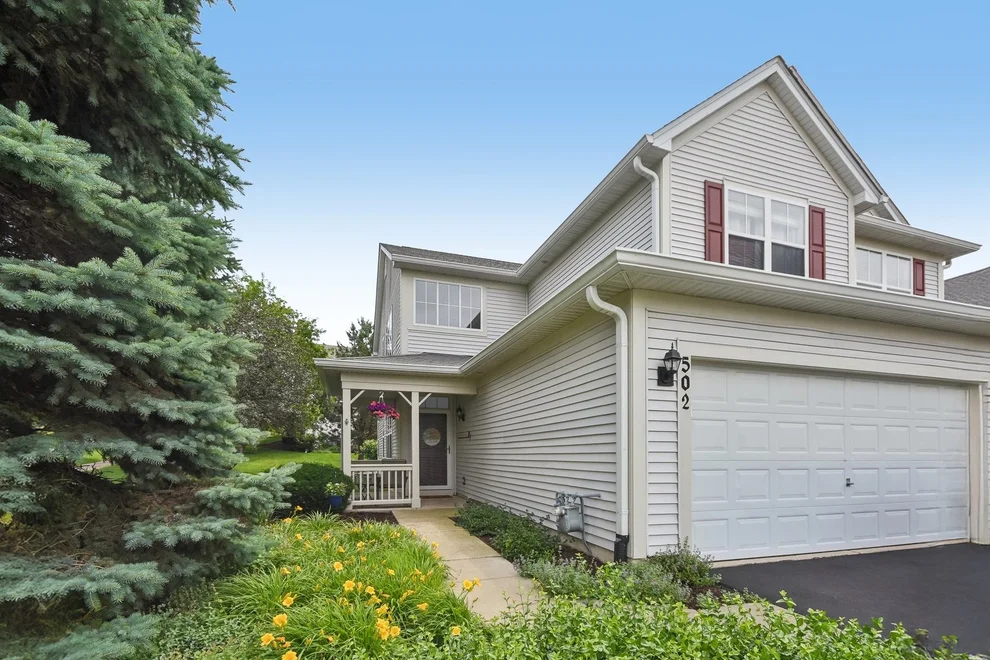 Unit for sale at 502 Heritage Court, St. Charles, IL 60175