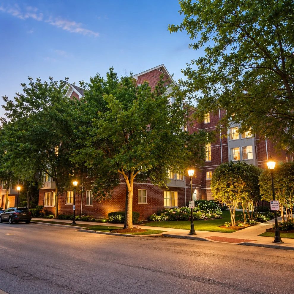 Unit for sale at 27 E Hattendorf Avenue, Roselle, IL 60172