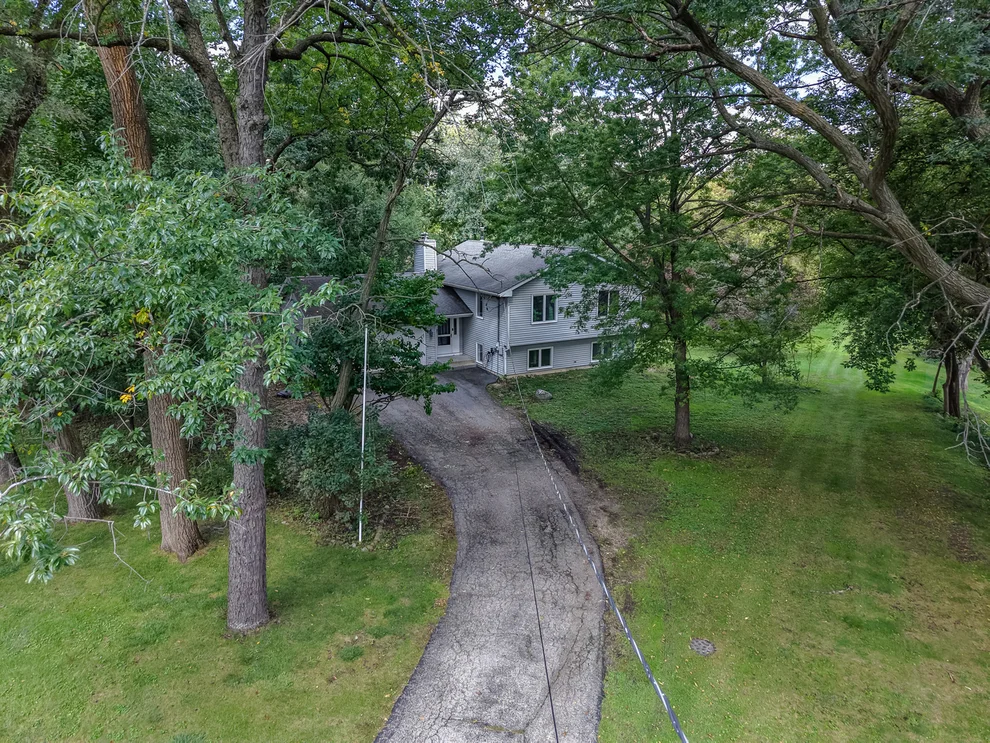 Unit for sale at 951 Irving Avenue, Woodstock, IL 60098