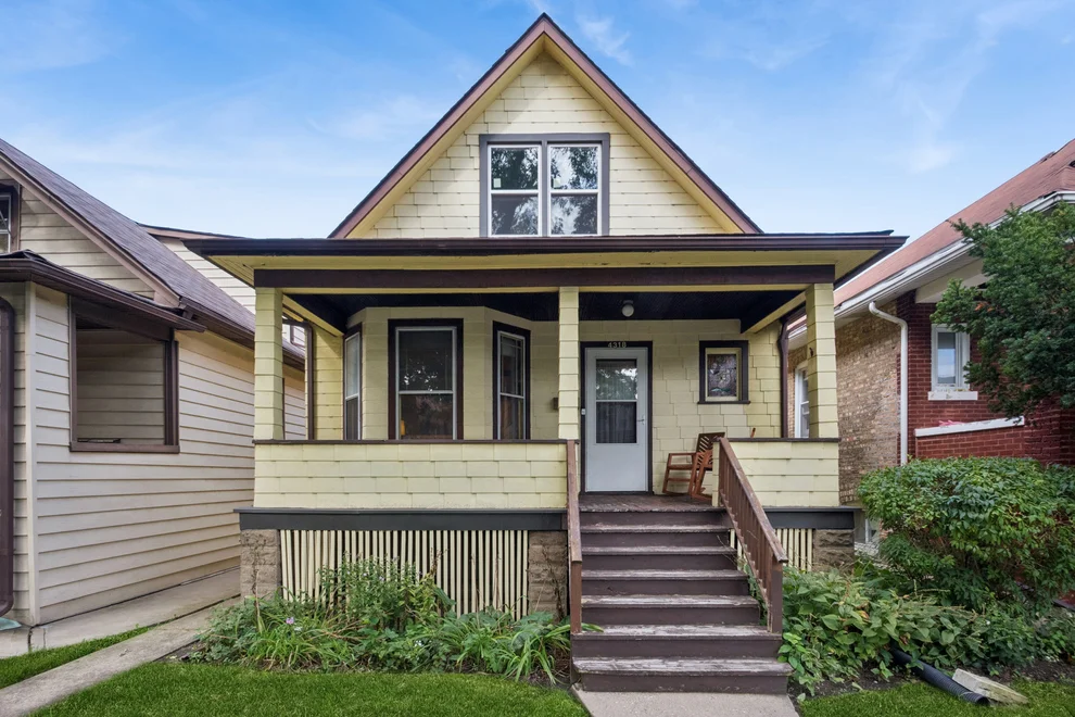 Unit for sale at 4318 N Sawyer Avenue, Chicago, IL 60618