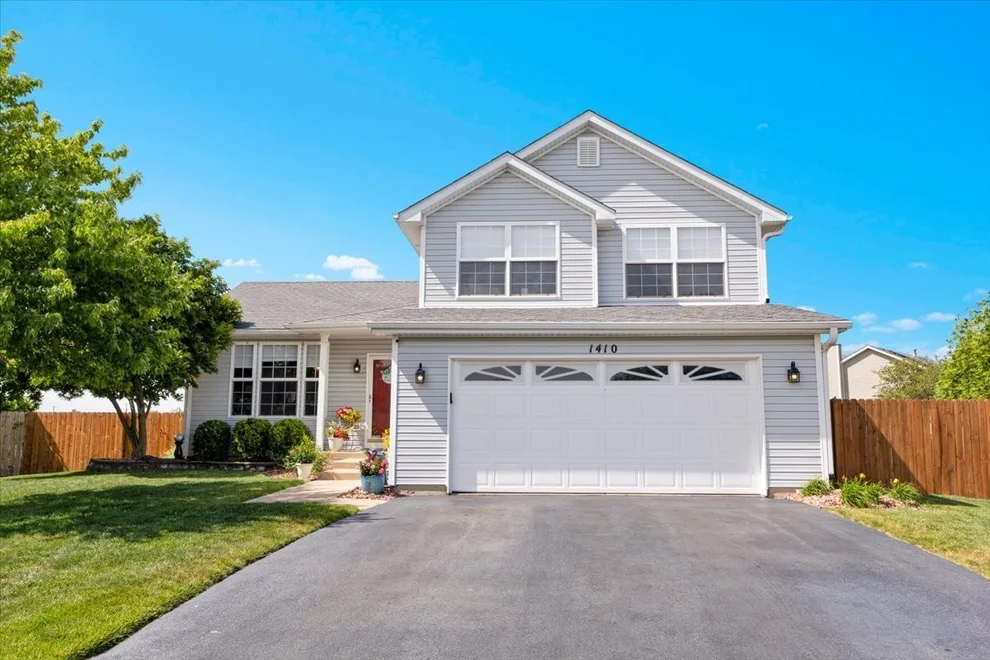 Unit for sale at 1410 Martin Court, Plainfield, IL 60586